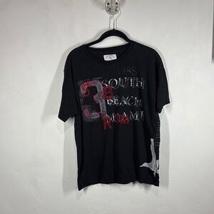 Surf Style Black Graphic T-Shirt size medium